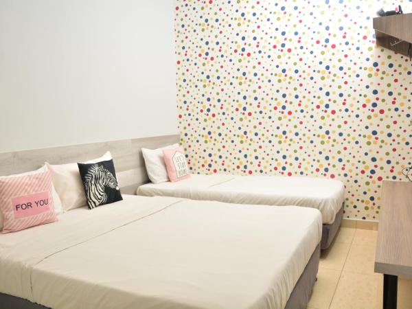 DUTA HOTEL : photo 2 de la chambre chambre triple