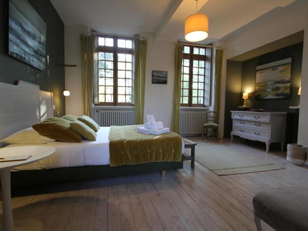 La Haute Flourie - bed and breakfast -chambres d'hôtes : photo 1 de la chambre chambre double