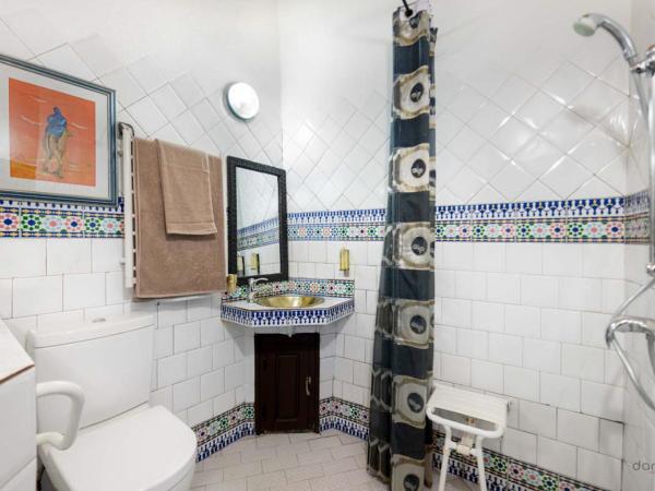 Hôtel Riad Dar Daïf : photo 8 de la chambre chambre quadruple - accessible aux personnes à mobilité réduite