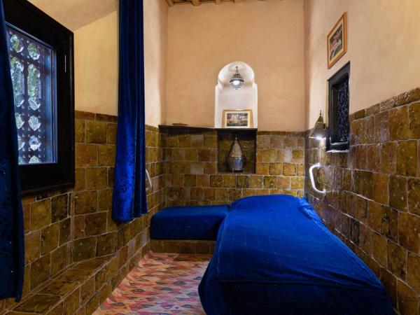 Hôtel Riad Dar Daïf : photo 9 de la chambre chambre quadruple - accessible aux personnes à mobilité réduite