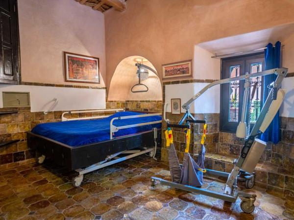 Hôtel Riad Dar Daïf : photo 1 de la chambre chambre quadruple - accessible aux personnes à mobilité réduite