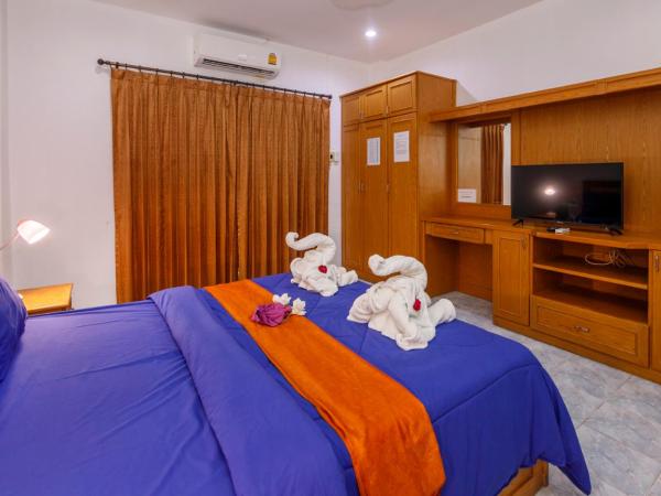 Traveller's Rest Sports Bar : photo 2 de la chambre chambre double avec balcon