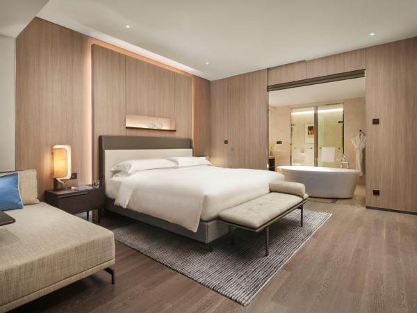 Intercontinental Shenzhen Dameisha Resort, an IHG Hotel : photo 4 de la chambre suite 1 chambre lit king-size - vue sur océan