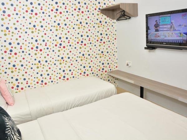 DUTA HOTEL : photo 4 de la chambre chambre triple