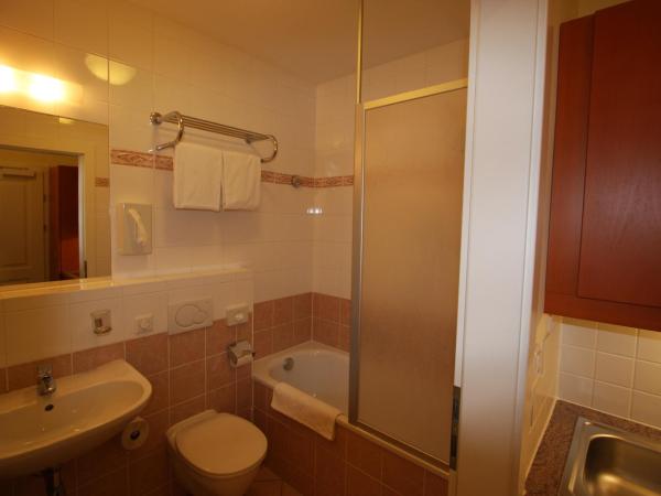 Suite Hotel 900 m zur Oper : photo 4 de la chambre offre week-end - studio standard