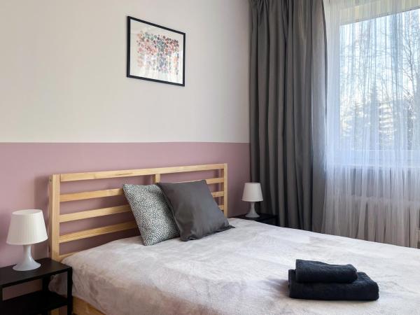Shape&Color premium Hostel : photo 6 de la chambre chambre double deluxe avec balcon