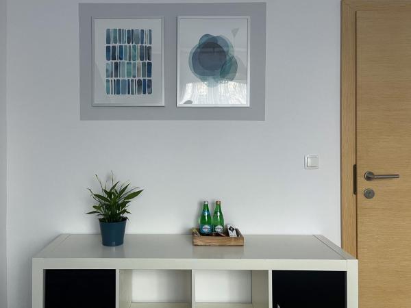 Shape&Color premium Hostel : photo 9 de la chambre chambre simple avec salle de bains commune