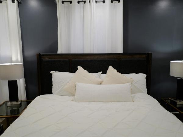 Le Boutique Great Toronto : photo 1 de la chambre chambre lit king-size deluxe