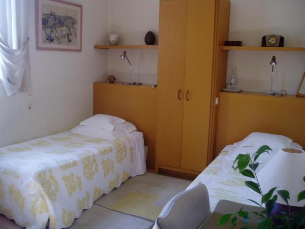 Hotel Le Clos Raymi : photo 4 de la chambre chambre lits jumeaux