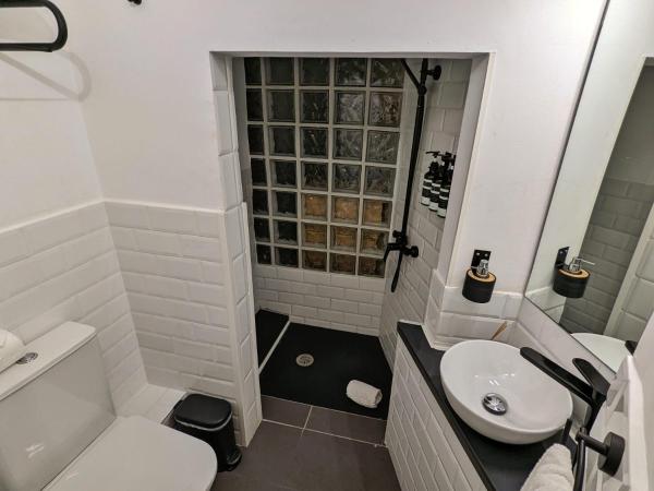 Catalina Suites : photo 3 de la chambre chambre double supérieure