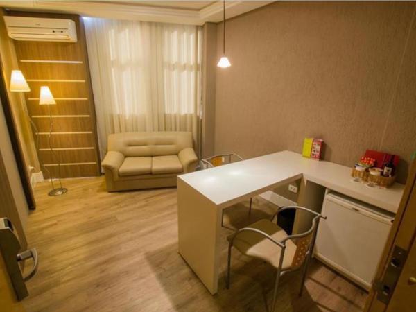 SJ Royal - San Juan Curitiba : photo 9 de la chambre suite supérieure