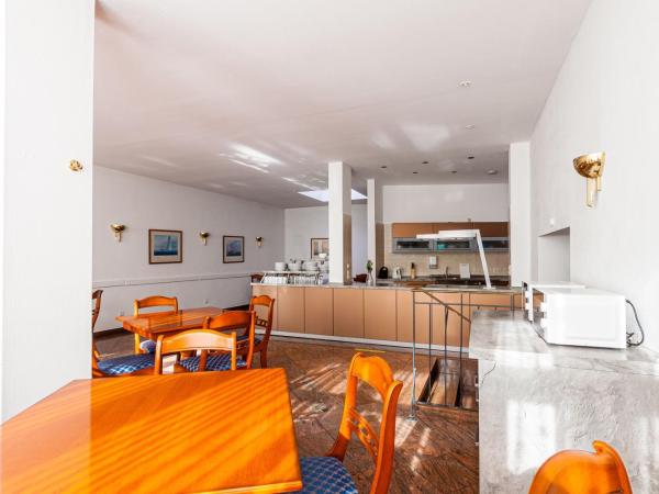 Pension für Monteure in Dresden, Zimmer mit eigenem Bad und großer Gemeinschaftsküche : photo 4 de la chambre chambre simple Économique