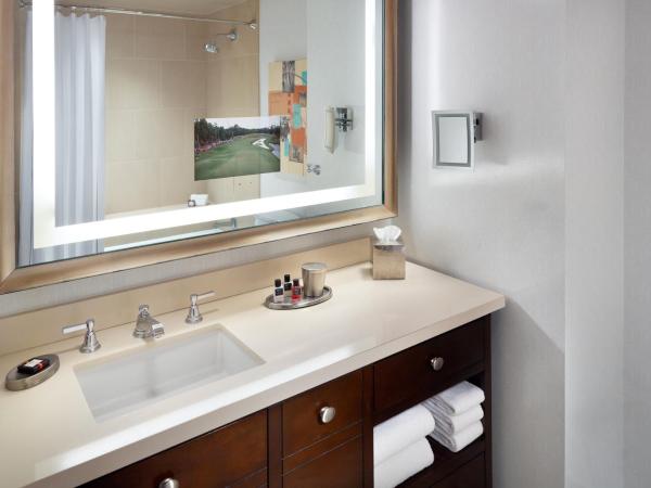 Omni Dallas Hotel : photo 1 de la chambre chambre lit king-size deluxe