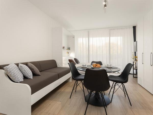 Residence Del Mar Emotion : photo 8 de la chambre appartement 1 chambre avec balcon (4 personnes)