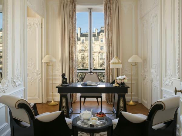 Hôtel Barrière Fouquet's Paris : photo 4 de la chambre suite - vue sur ville