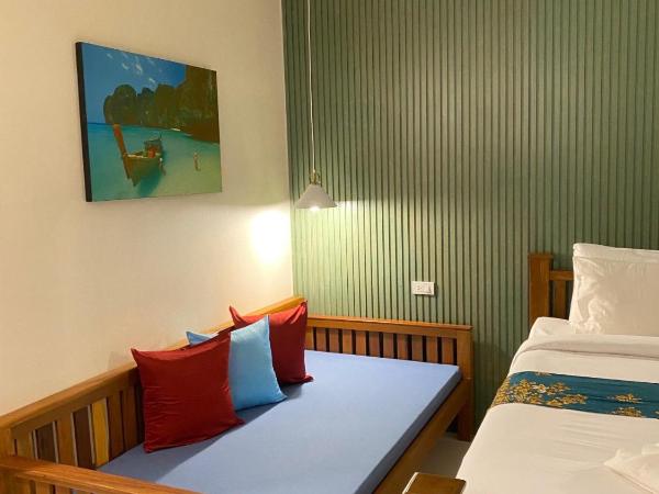 Chunut House Resort : photo 5 de la chambre chambre double de luxe (3 adultes) 