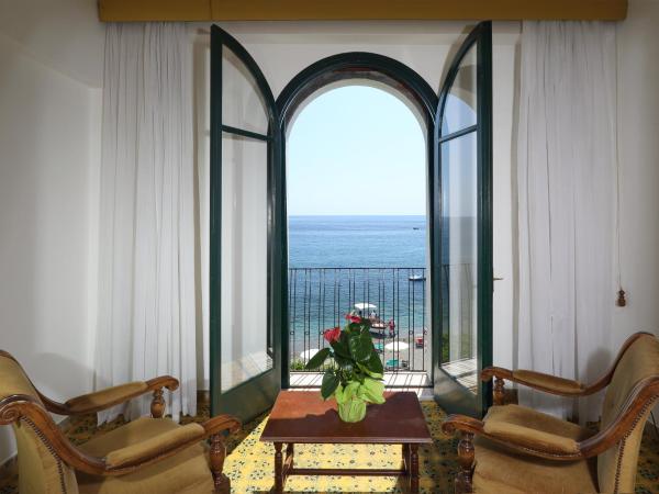 Hotel Lido Mediterranee : photo 1 de la chambre chambre quadruple - vue sur mer