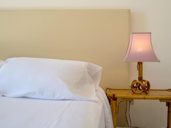 Hotel Lido Mediterranee : photo 5 de la chambre chambre double ou lits jumeaux supérieure - vue sur mer