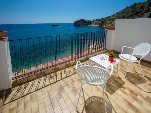 Hotel Lido Mediterranee : photo 10 de la chambre chambre double ou lits jumeaux supérieure - vue sur mer