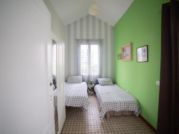 Casa Xanadu Seville - Boutique rooms with terraces : photo 2 de la chambre chambre lits jumeaux avec terrasse