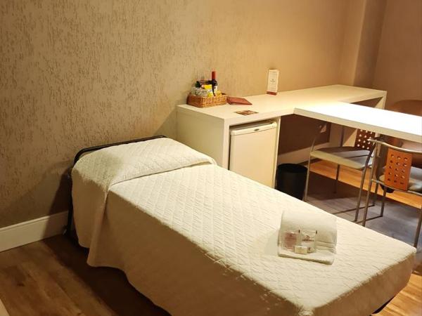 SJ Royal - San Juan Curitiba : photo 3 de la chambre suite supérieure