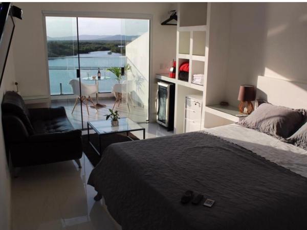 Suítes Luxo Marambaia- Epic House : photo 1 de la chambre suite deluxe - vue sur mer