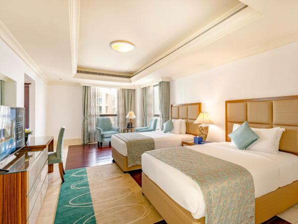 Roda Amwaj Suites Jumeirah Beach Residence : photo 8 de la chambre appartement de grand standing avec piscine privée 