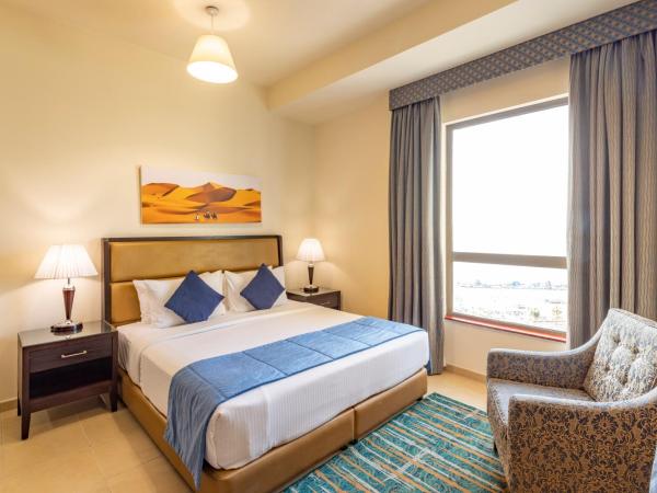 Roda Amwaj Suites Jumeirah Beach Residence : photo 8 de la chambre hébergement 3 chambres avec piscine privée