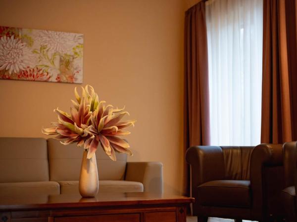 Maya Panzio-Rezidencia : photo 4 de la chambre suite