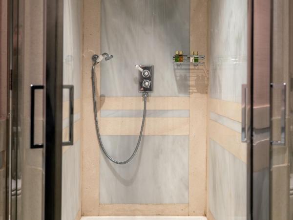 Relais & Châteaux Hotel Orfila : photo 6 de la chambre suite junior avec parking inclus