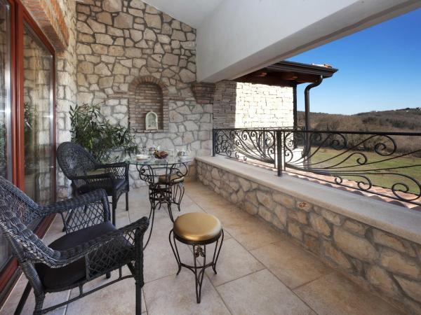 Villa Castello Rausch : photo 7 de la chambre suite avec terrasse