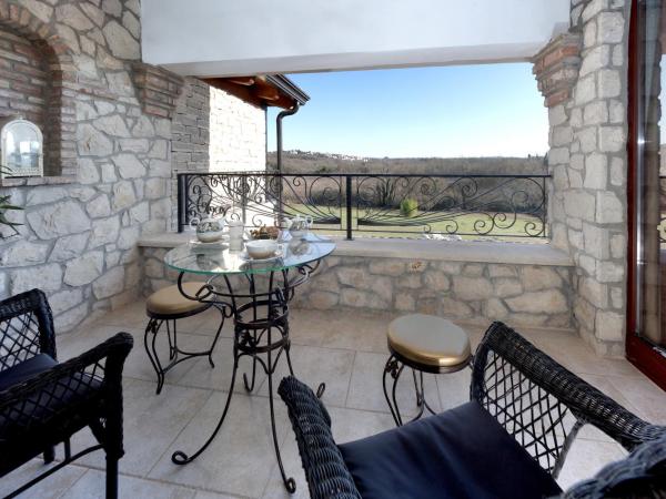 Villa Castello Rausch : photo 8 de la chambre suite avec terrasse