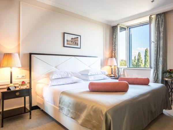 Hotel Park Split : photo 1 de la chambre chambre double avec forfait hotel park 100 ans - vue sur mer