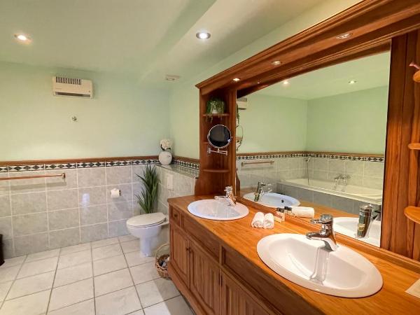 Pencarrow Boutique Lodge : photo 10 de la chambre suite avec vue sur lac