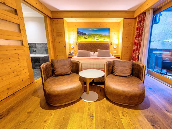 Nendaz 4 Vallées & SPA 4* Superior : photo 9 de la chambre chambre double classique