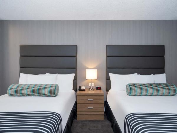 Sandman Signature Calgary Downtown Hotel : photo 2 de la chambre chambre standard 2 lits queen-size