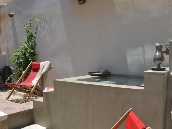 Kókkini Porta Rossa : photo 8 de la chambre suite avec jardin privé et bassin profond - michalis 