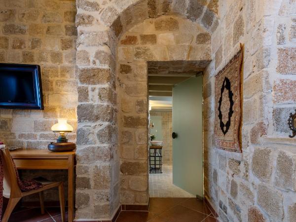 Kókkini Porta Rossa : photo 8 de la chambre suite senior – orhan