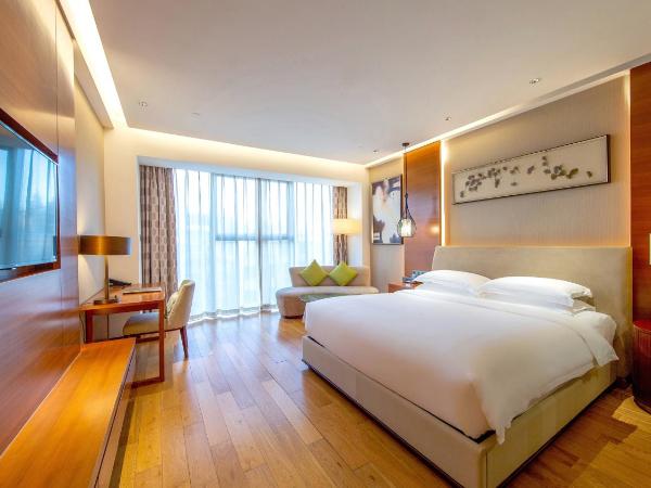 Holiday Inn Nanjing Xuanwu Lake, an IHG Hotel : photo 4 de la chambre chambre lit king-size standard