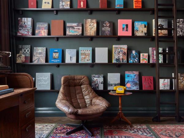 Pulitzer Amsterdam : photo 3 de la chambre suite de luxe (thème livre)