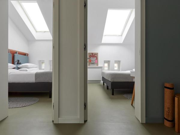 PLANTONIA Aparthotel : photo 7 de la chambre appartement 3 chambres avec mezzanine