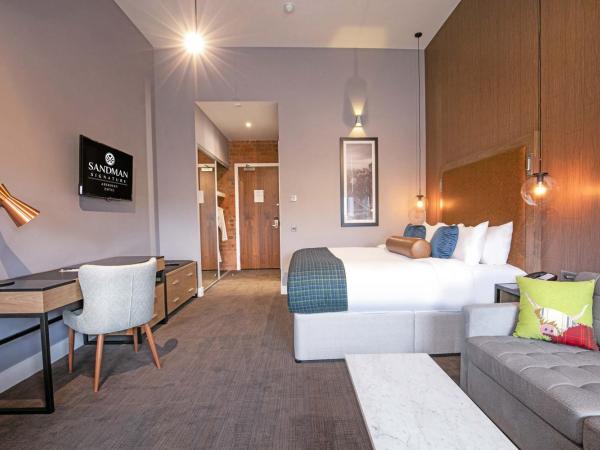 Sandman Signature Aberdeen Hotel & Spa : photo 2 de la chambre chambre 1 lit king-size standard avec canapé-lit