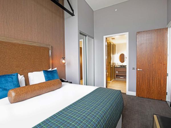 Sandman Signature Aberdeen Hotel & Spa : photo 1 de la chambre executive suite, 1 king bed, sofa bed, kitchenette