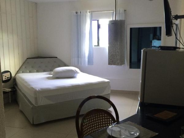 Cassino Motel : photo 4 de la chambre chambre double de luxe avec lecteur dvd