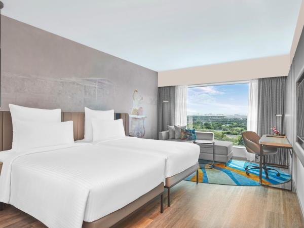 Novotel Mumbai International Airport : photo 4 de la chambre standard twin bed with 20% discount on spa and food & soft beverage at restaurants only and and 10% on laundry