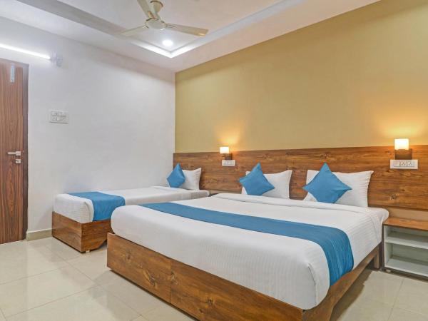 The Balcony Hotel : photo 1 de la chambre chambre triple avec balcon