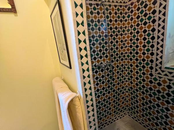 Aux 3 Portes : photo 5 de la chambre chambre double - vue sur mer