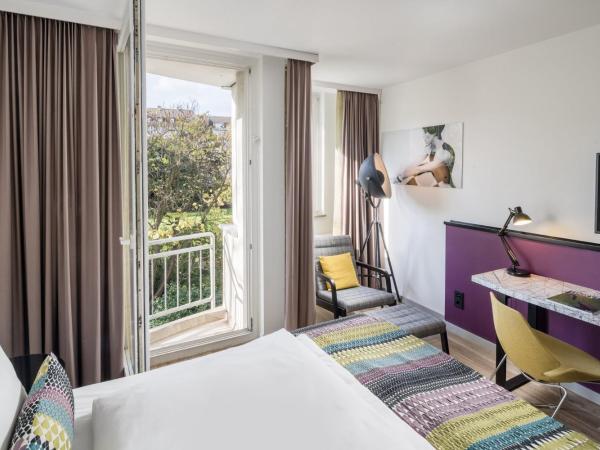 Hotel Indigo - Dusseldorf - Victoriaplatz, an IHG Hotel : photo 5 de la chambre chambre double standard