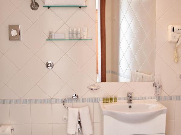 Villa Margherita : photo 7 de la chambre chambre double - vue sur mer