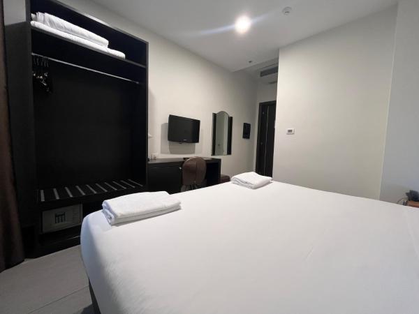 Napolit'amo Hotel Medina : photo 4 de la chambre chambre double ou lits jumeaux Économique